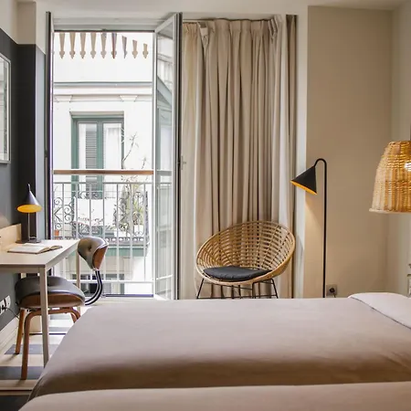 Select 2* בילבאו