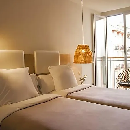 Select Hotel 2*