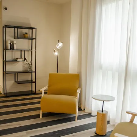 Select 2* ビルバオ